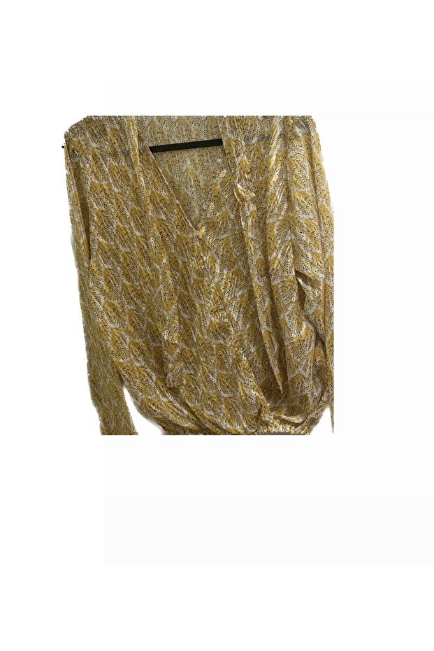 Yellow Blouse Decorated with Pieces