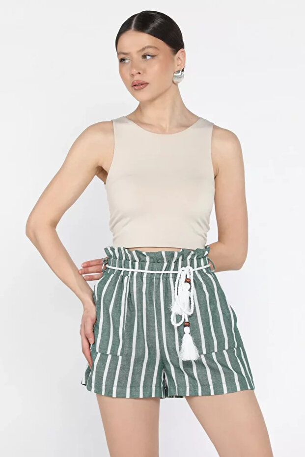 Women's Elastic Waist Belt Detailed Stripe Patterned Shorts