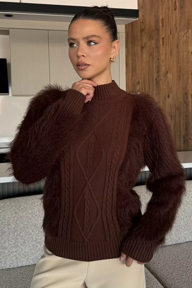 Women's Turtleneck Bearded Knitwear Sweater (Available in S-M-L)