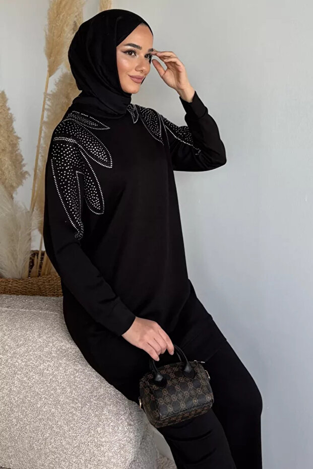 Crew Neck Stone Embroidered Tunic Elastic Waist Pants Hijab Double Set