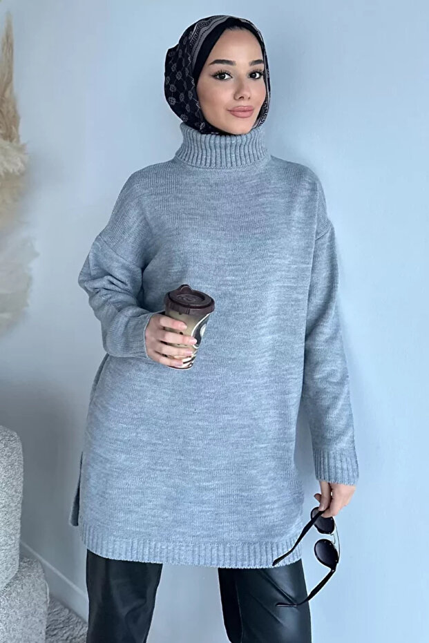 Gülseli Turtleneck Slit Hijab Knitwear Tunic