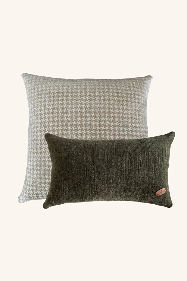 Green Houndstooth Patterned Padded 2-Piece Throw Pillow Set