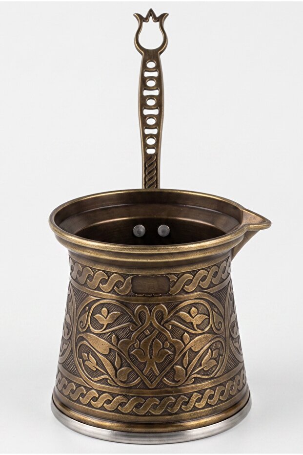 490 ml Traditional Embossed Cast Steel Induction Compatible Turkish Coffee Pot for 6-8 People