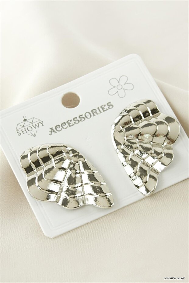 Spt-Gld Flower Metal Earrings (131319) Silver Color