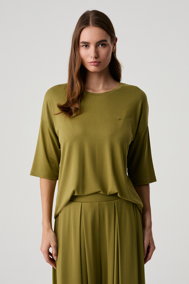 Loose Fit Draped Shalwar Suit