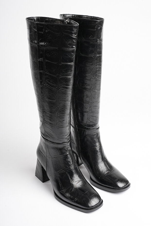 Women's Black Crocodile Print Thick Heeled Boots