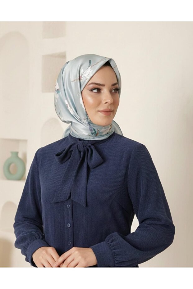Floral Patterned Twill Scarf