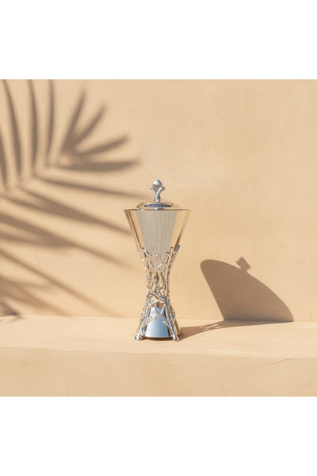 سكوالو مبخرة مخروطية فضية، معدن، ارتفاع 25 سم