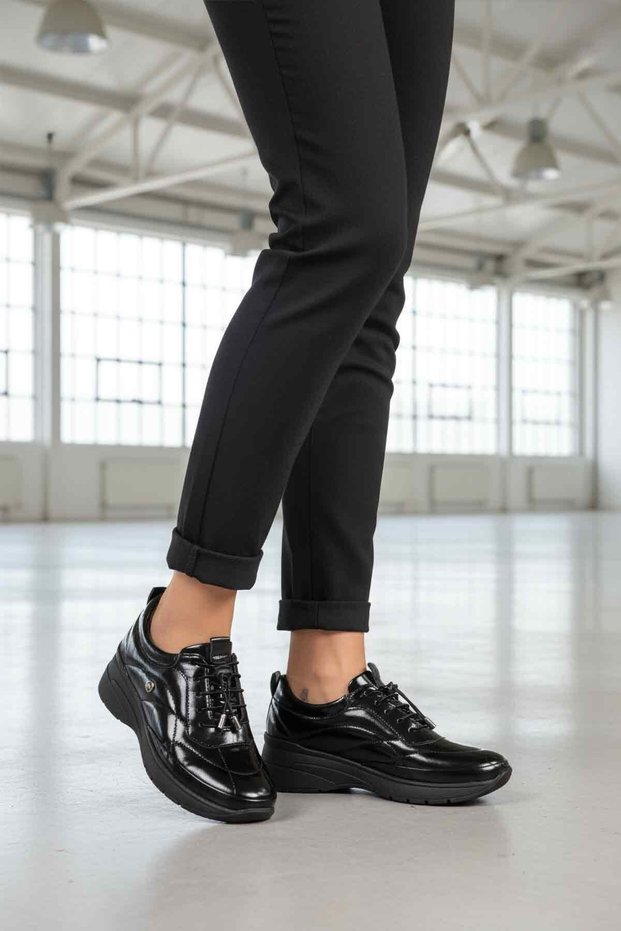 Black Patent Leather Genuine Leather Orthopedic Comfortable Sole Women's Casual Shoes 6115