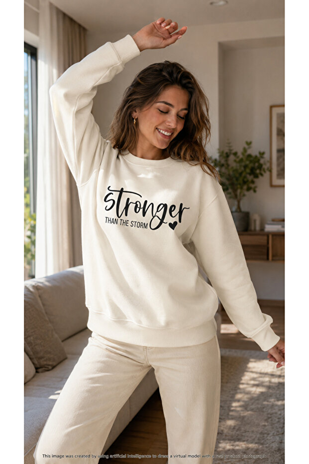 Women's Heart Detailed Stronger Text Printed Round Neck Casual Cotton Basic Sweatshirt