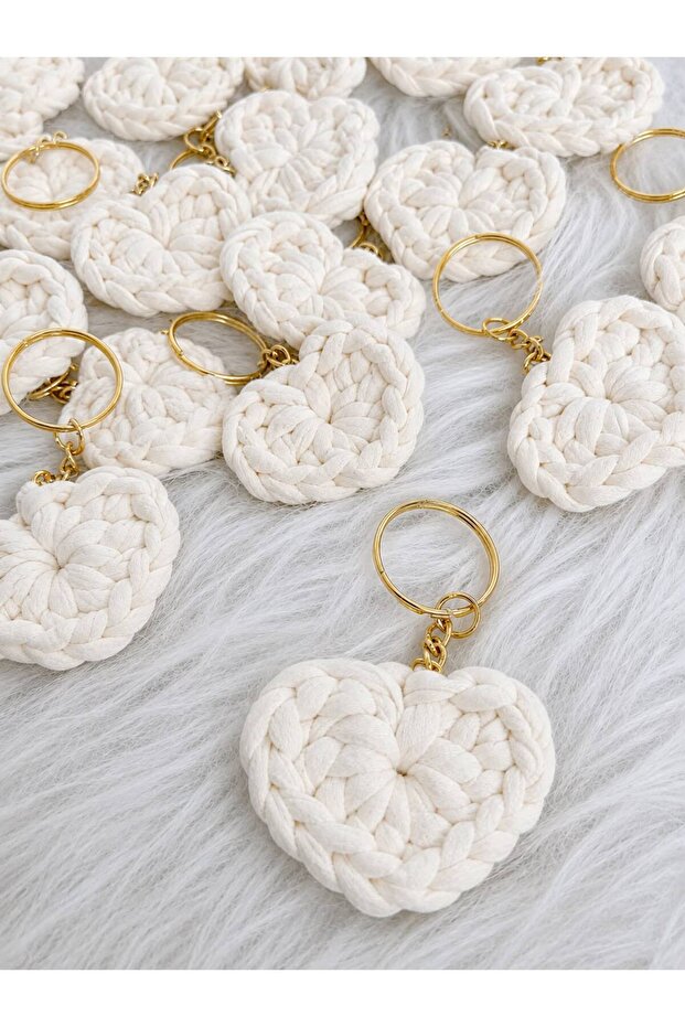 50 Pieces Knitted Off-White Heart Keychain