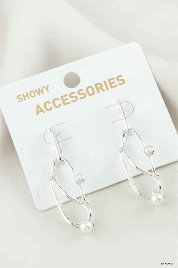 Concepta Oval Pearl Metal Earrings (22519) Silver Color