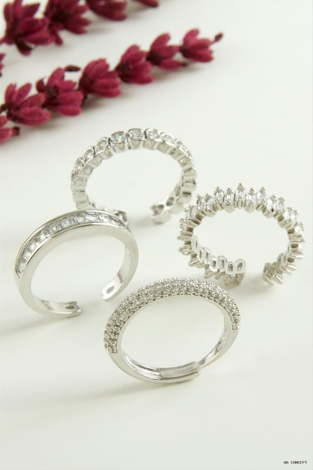 CONCEPTA Mixed Luxury Baguette Zircon Ring (233926) Silver-Toned