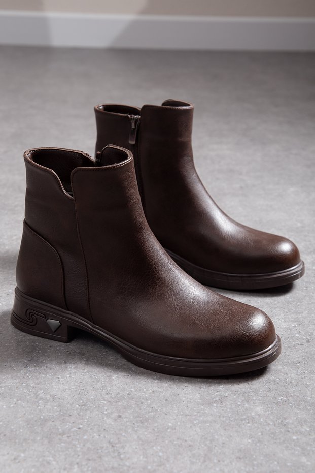 Women's Ankle Boots with Special Non-Slip Sole Detail, Faux Leather, Stylish Women's Boots & Booties