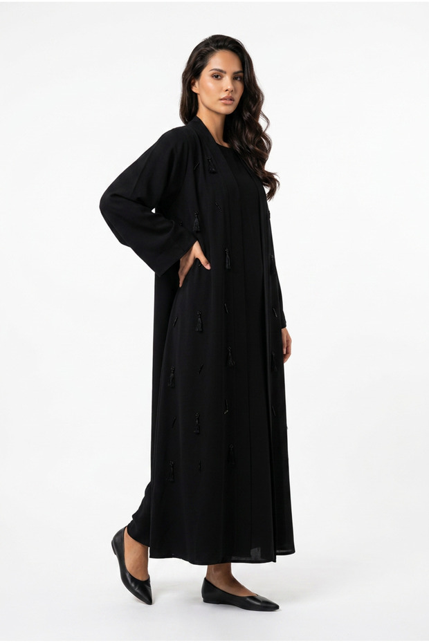 عباية سارة لف
