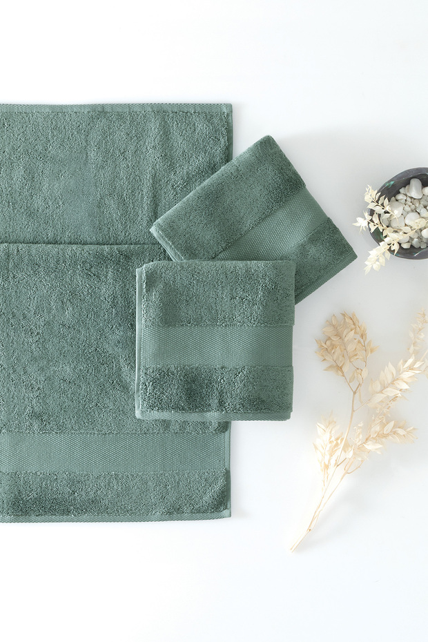 Essentials Combed Cotton Hand / Face / Head Towel Set of 3 - Dark Green 50X90 cm