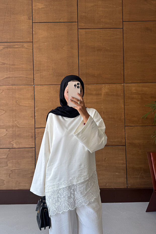 Modest Tunics - White - Regular fit