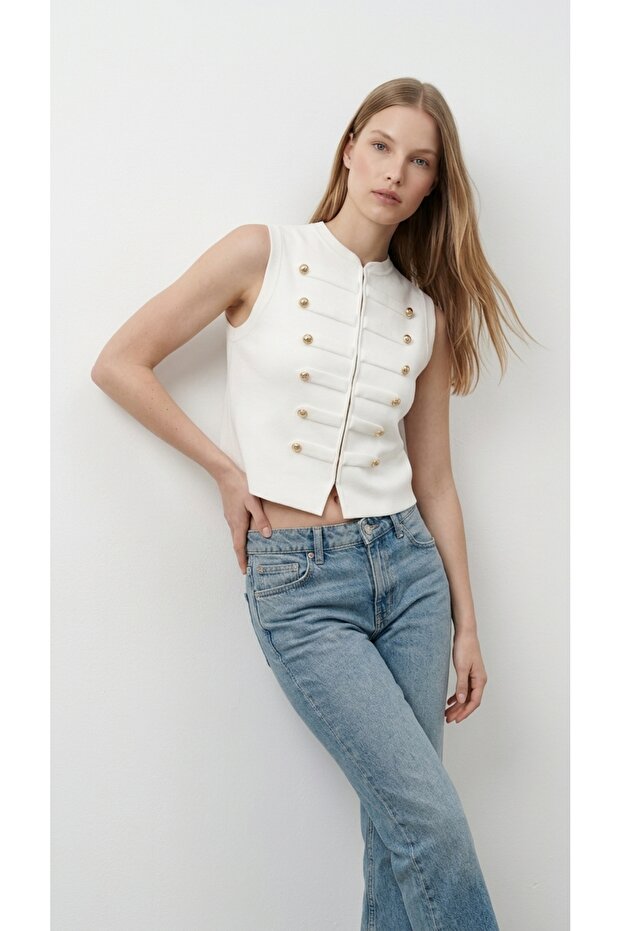 Vests - White - Basic