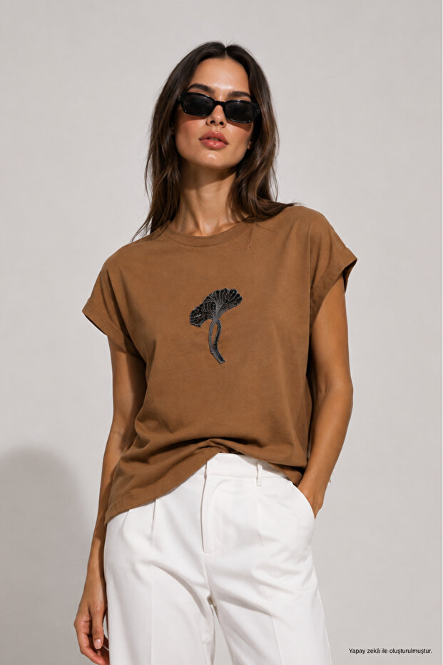 Women's brown viscose palm stone detailed short sleeve blouse