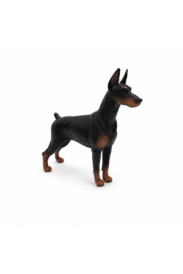 Doberman Köpek Figür