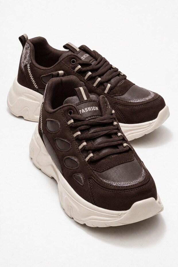 Side Ring Patterned Women's Sports Shoes Brown Beige Silvery
