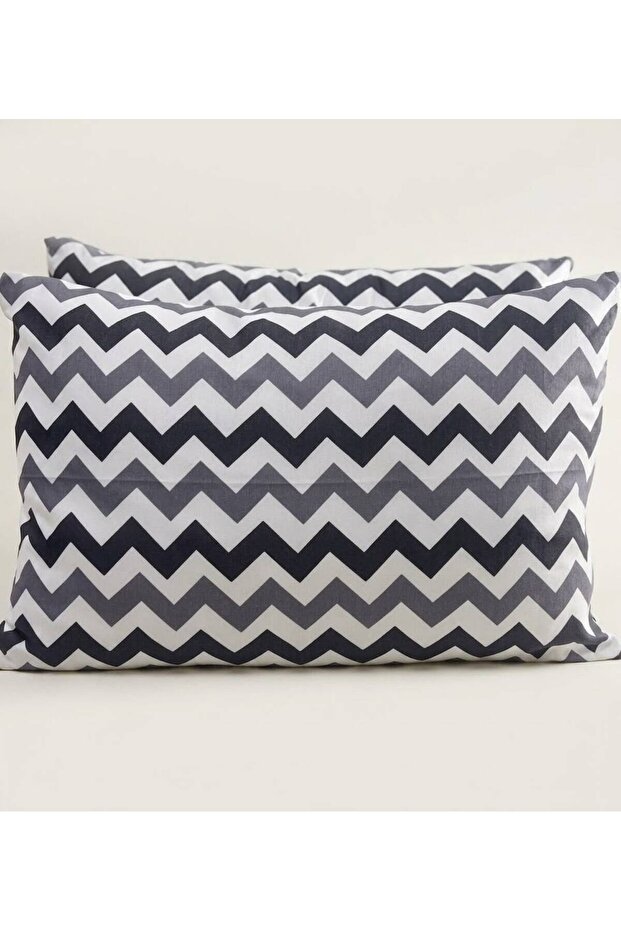 Set of 2 Geometric Patterned Pillowcases 50 X 70