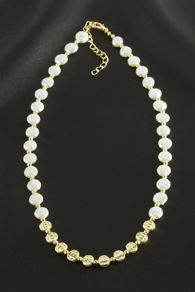 Round Pearl Necklace