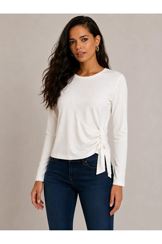 Women's White Long Sleeve Blouse with Side Ruching Detail – Stylish and Elegant Design