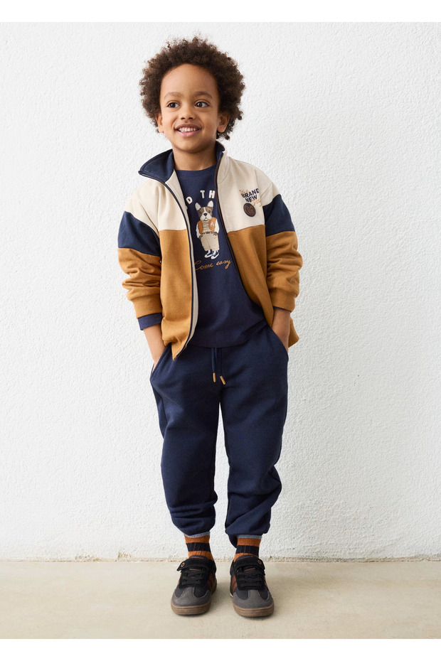 4811 Boy's Track Suit
