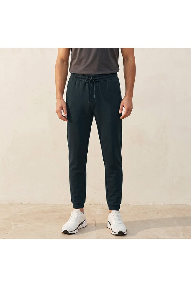 BASIC JOGGER WITH ZIPPER PULLER
