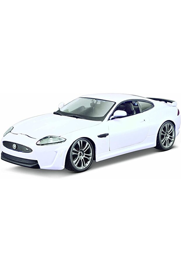 1:24 Jaguar XKR-S Diecast Car