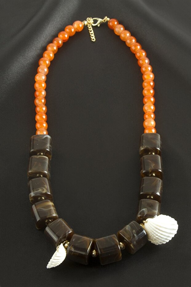 Zr Model Cube Plastic Necklace