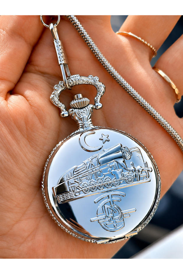 Steel, Train Model, in Stylish Gift Box, with Numbers, Case Diameter: 45 Mm, Chain-Linked Pocket Watch, Bracelet, Rosary, Gift