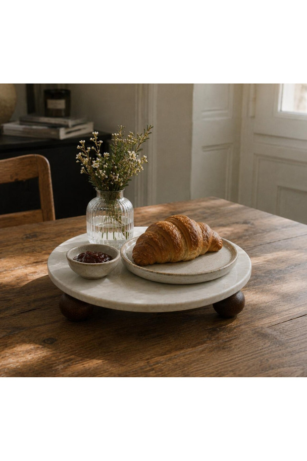 Natural Marble Presentation Stand with Wooden Legs, Round Presentation Tray, Kitchen and Vanity Table Decor, New Home Gift