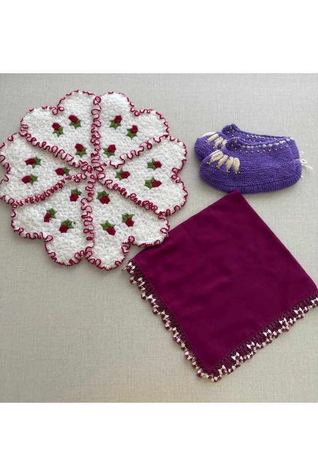 Dowery Gift Set 3 Pieces Hand Knitted 1 Piece Needle-Embroidered Writing Pad - 1 Piece Booties - 1 Piece Knitted Fiber Cloth Is Represented in the Images.