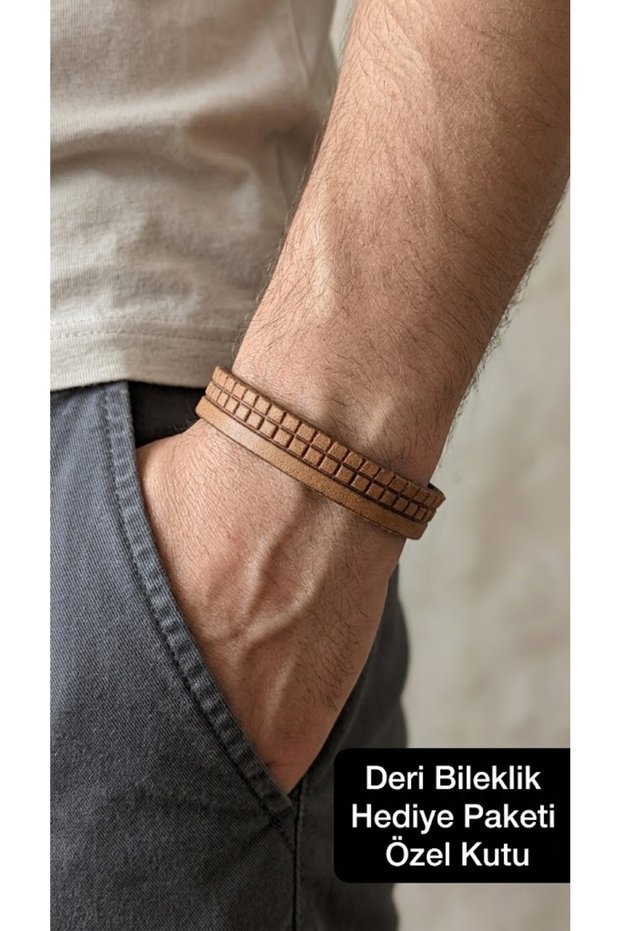 Alcervi Grid Light Brown Leather Men's Bracelet - Embossed Square Textured Model