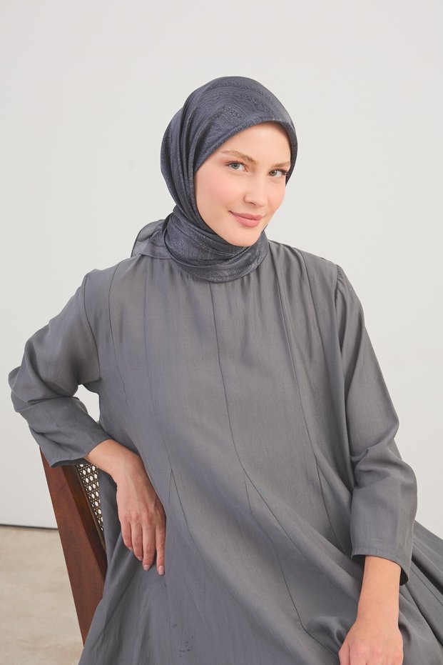 Shiny Scarf Ottoman Paisley Smoked