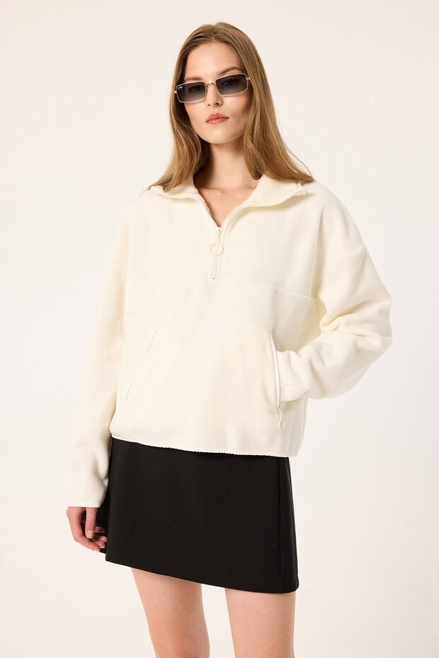 Front Zipped Fleece Sweatshirt
