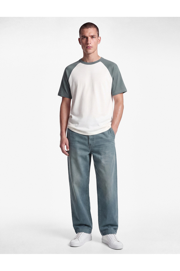 Cotton Crew Neck Color Contrast Short Raglan Sleeve T-Shirt