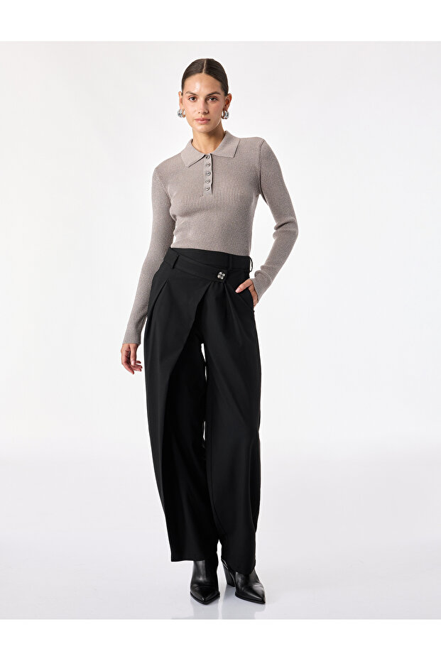 Jewel Buttoned Pocket Asymmetrical Flap Detailed Barrel Fit Fabric Trousers