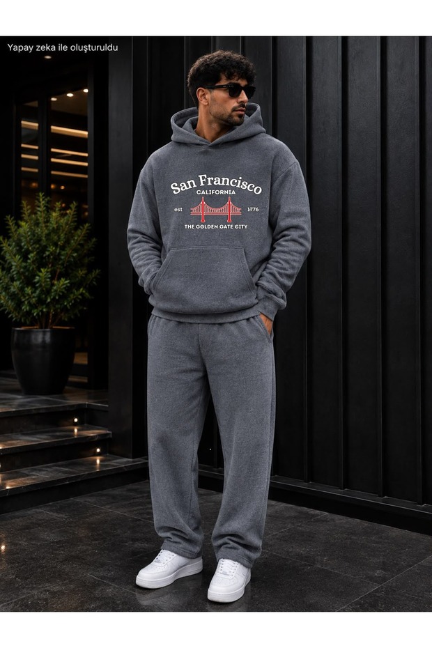 Men's San Francisco Golden Gate Bridge Printed Tracksuit Set / Hooded Kangaroo Pocket Sweatshirt and Straight Leg Bottoms