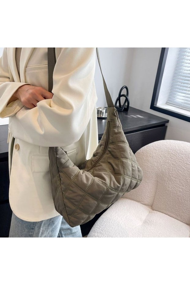 Women's Green Quilted Shoulder Bag