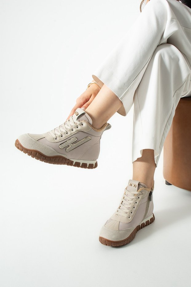 Women's Beige Lace-Up Thermo Sole Comfortable Sports Shoes