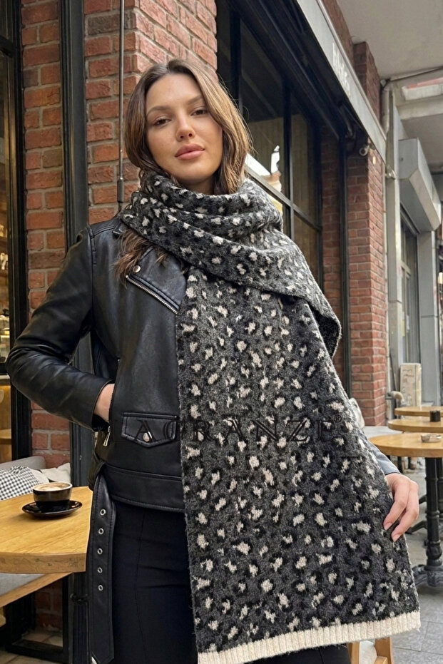 Leopard Patterned Women's Scarf