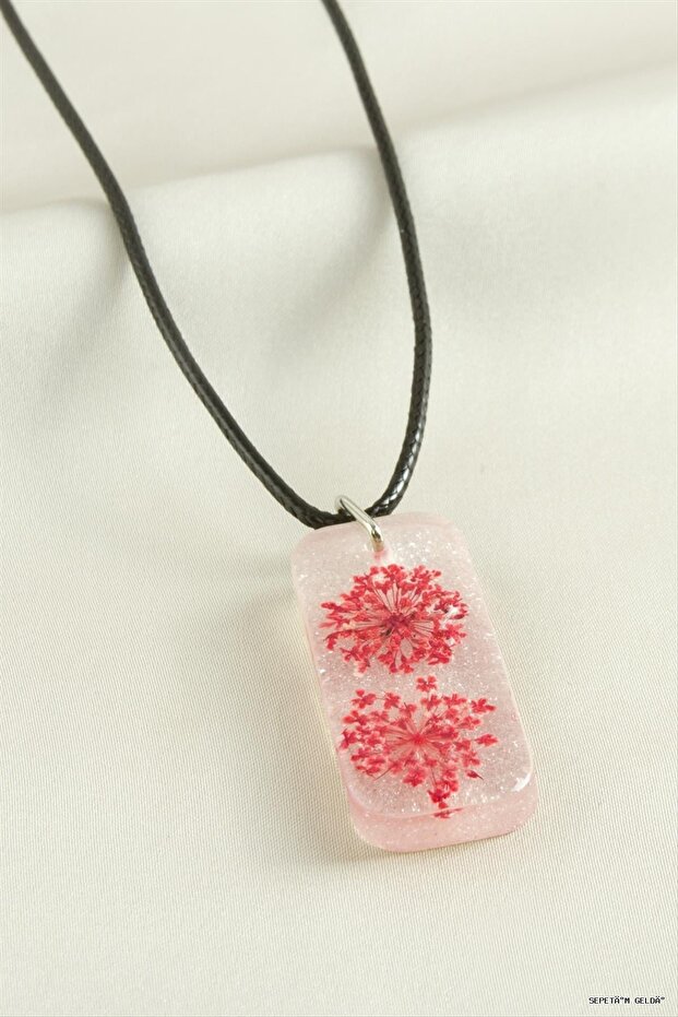 Spt-Gld Sultanotu Rectangular Epoxy (225826) Pendant Red