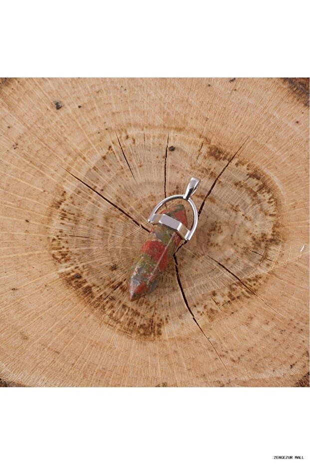 Zngzrmll Agate Point Pendant (31437) Green Tip