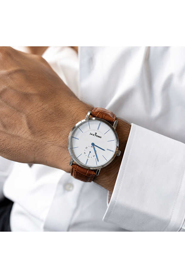 Wristwatch with Leather Strap