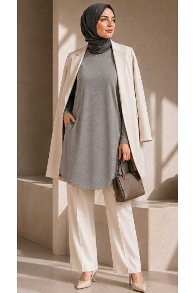 Plus Size Viscose Fabric Relaxed Fit Long Sleeve Tunic