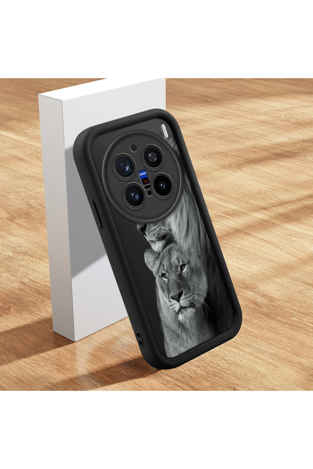 Vivo X200 Pro Compatible Aslan Double Portrait Printed Silicone Case, Provides Shock Absorption