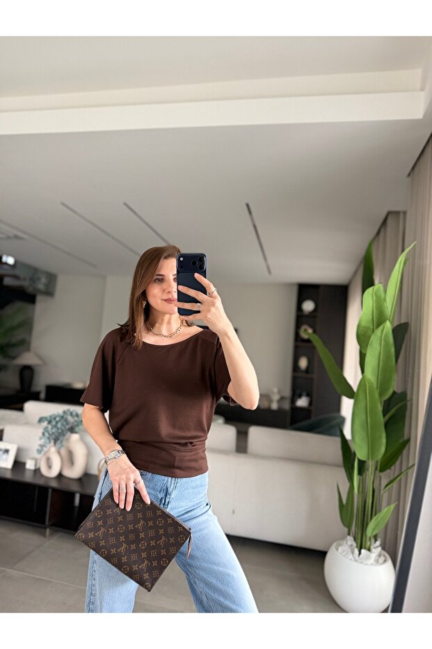 Modal Fabric Bat Sleeve Blouse
